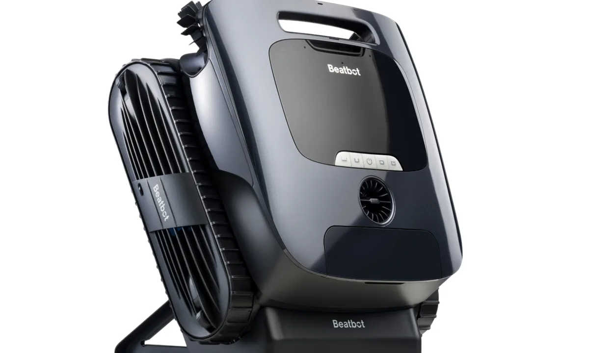 Beatbot AquaSense 2 Ultra pool cleaning robot